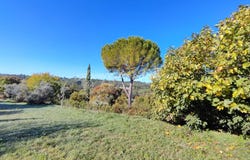 Varages, Var 83670