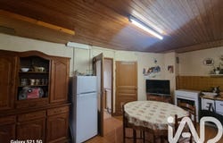 Tauves, Auvergne-Rhône-Alpes 63690