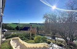 Paron, Bourgogne 89100