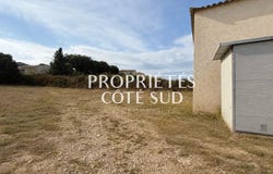 Tavel, Languedoc-Roussillon 30126