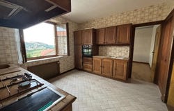 7 Place du Toria, Polignac, Haute-Loire 43000