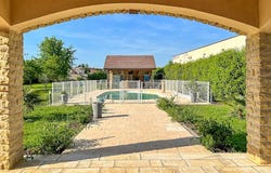 LUXEUIL LES BAINS, Bourgogne-Franche-Comté 70300