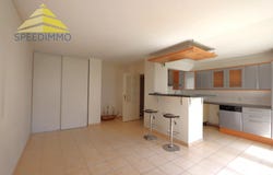 Combs-la-Ville, Seine-et-Marne 77380