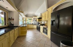 Paron, Bourgogne 89100