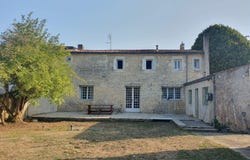 Villars-en-Pons, Poitou-Charentes 17260