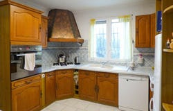 Civray, Poitou-Charentes 86400