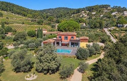 Cotignac, Provence-Alpes-Côte d'Azur 83570