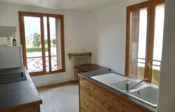 Gilly-sur-Isère, Savoie 73200