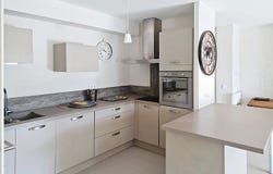 Les Angles, Gard 30133