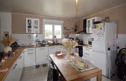 Brugheas, Allier 03700