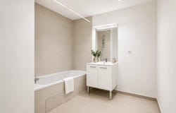 Tours, Centre-Val de Loire 37100