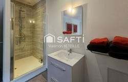 Lezignan-La-Cebe, Languedoc-Roussillon 34120