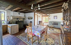 Nolay, Bourgogne-Franche-Comté 58700