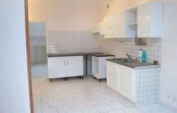 RAUZAN, Aquitaine 33420