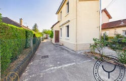 Troyes, Aube 10000