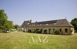 Laval, Pays de la Loire 53000