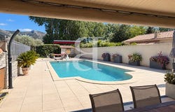 Robion, Provence-Alpes-Côte d'Azur 84440