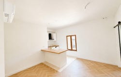 Uzès, Languedoc-Roussillon 30700