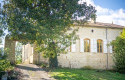 Valence-sur-Baïse, Midi-Pyrénées 32310