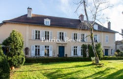 Bar-sur-Seine, Champagne-Ardennes 10110
