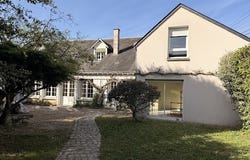 Vouvray, Centre-Val de Loire 37210