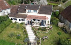 Donzy, Bourgogne 58220