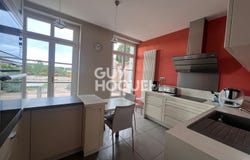 Bourbon-Lancy, Burgundy 71140