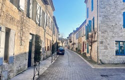 LAUZERTE, Occitanie 82110