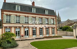 Bourbon-Lancy, Burgundy 71140
