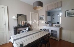 Laval, Pays de la Loire 53000
