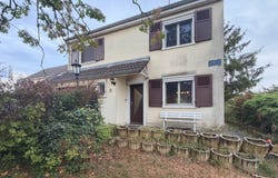 Issenheim, Alsace 68500