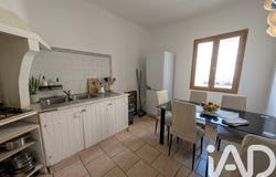 Beaucaire, Occitanie 30300
