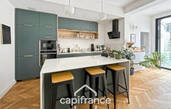 Bordeaux, Aquitaine 33800