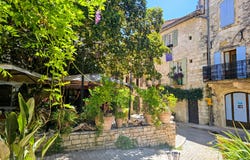 Vézénobres, Occitanie 30360