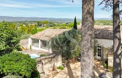 Oppède, Provence-Alpes-Côte d'Azur 84580