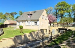 Luzille, Centre 37150
