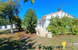 Semussac, Poitou-Charentes 17120
