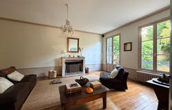 Tonnerre, Burgundy 89700