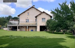 Chenay-le-Châtel, Saône-et-Loire 71340
