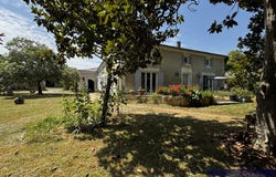 Baignes-Sainte-Radegonde, Poitou-Charentes 16360