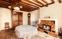 Courgis, Burgundy 89800
