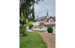 Limeray, Centre 37530