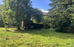 Charolles, Burgundy 71120
