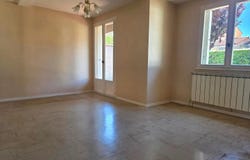 Pradines, Lot 46090