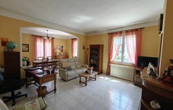 Limoux, Languedoc-Roussillon 11300
