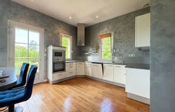 LONS-LE-SAUNIER, Bourgogne-Franche-Comté 39000