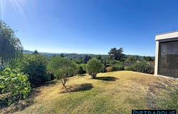 Éveux, Rhône-Alpes 69210