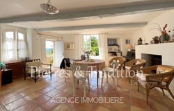 Simiane-la-Rotonde, Alpes-de-Haute-Provence 04150