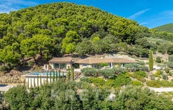 Mérindol-les-Oliviers, Rhône-Alpes 26170