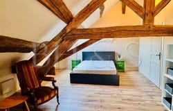Beaune, Burgundy 21200